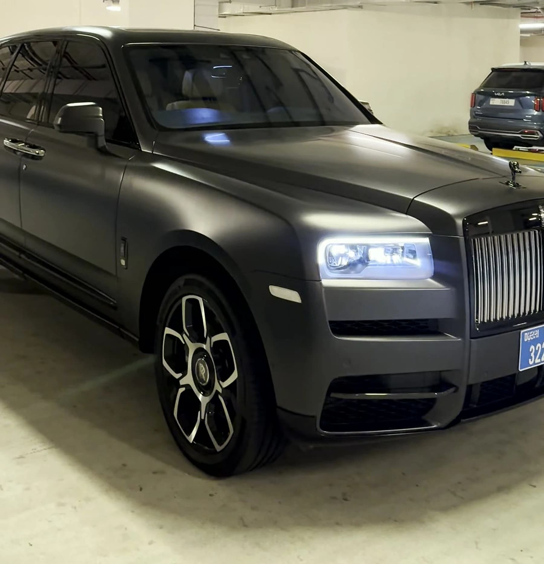 Matte Ppf Rolls Royce Cullinan Front Fender — Matte PPF at ASV Phantom Dubai